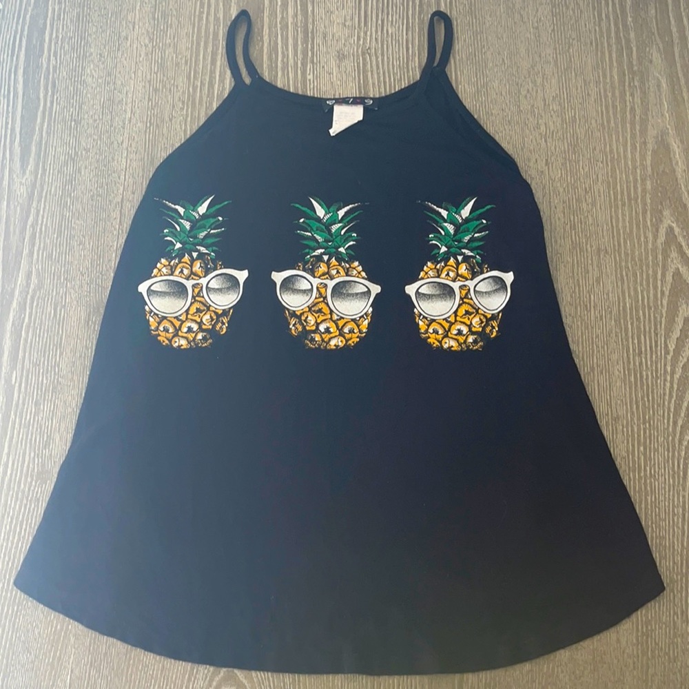 Cute comfortable shirt, medium black